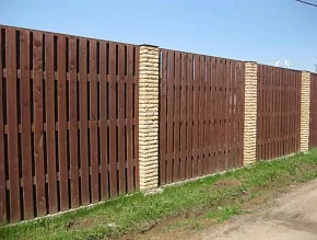 Забор из штакетника шахматка для частного дома купить Москва